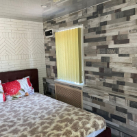 Продается часть дома в центре.